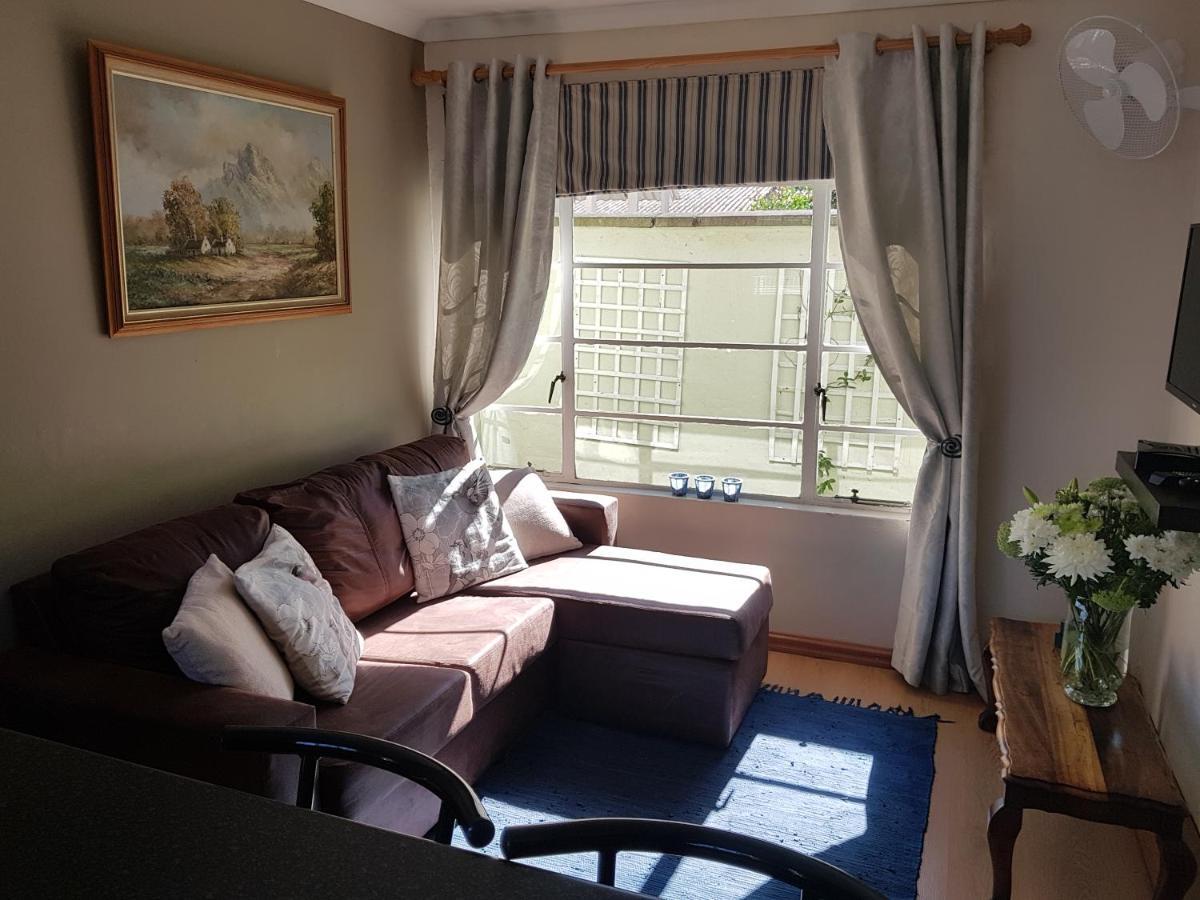 Apartment 7 On Oakleigh Pietermaritzburg Luaran gambar